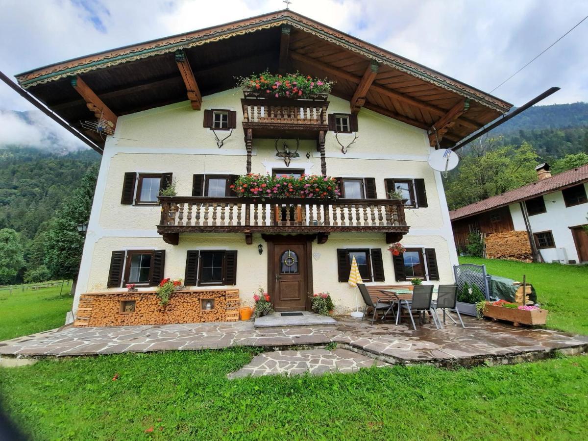 Ferienhaus Annelies Breitenbach am Inn Esterno foto