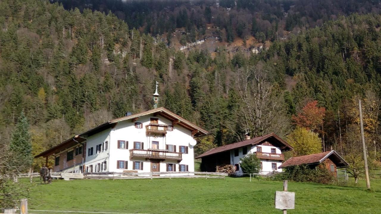 Ferienhaus Annelies Breitenbach am Inn Esterno foto